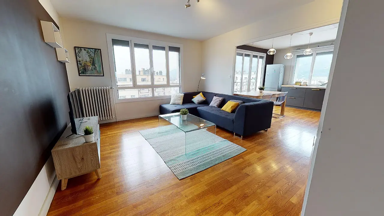 Appartement meublé de 92.0m2 - 1100€ - Grenoble