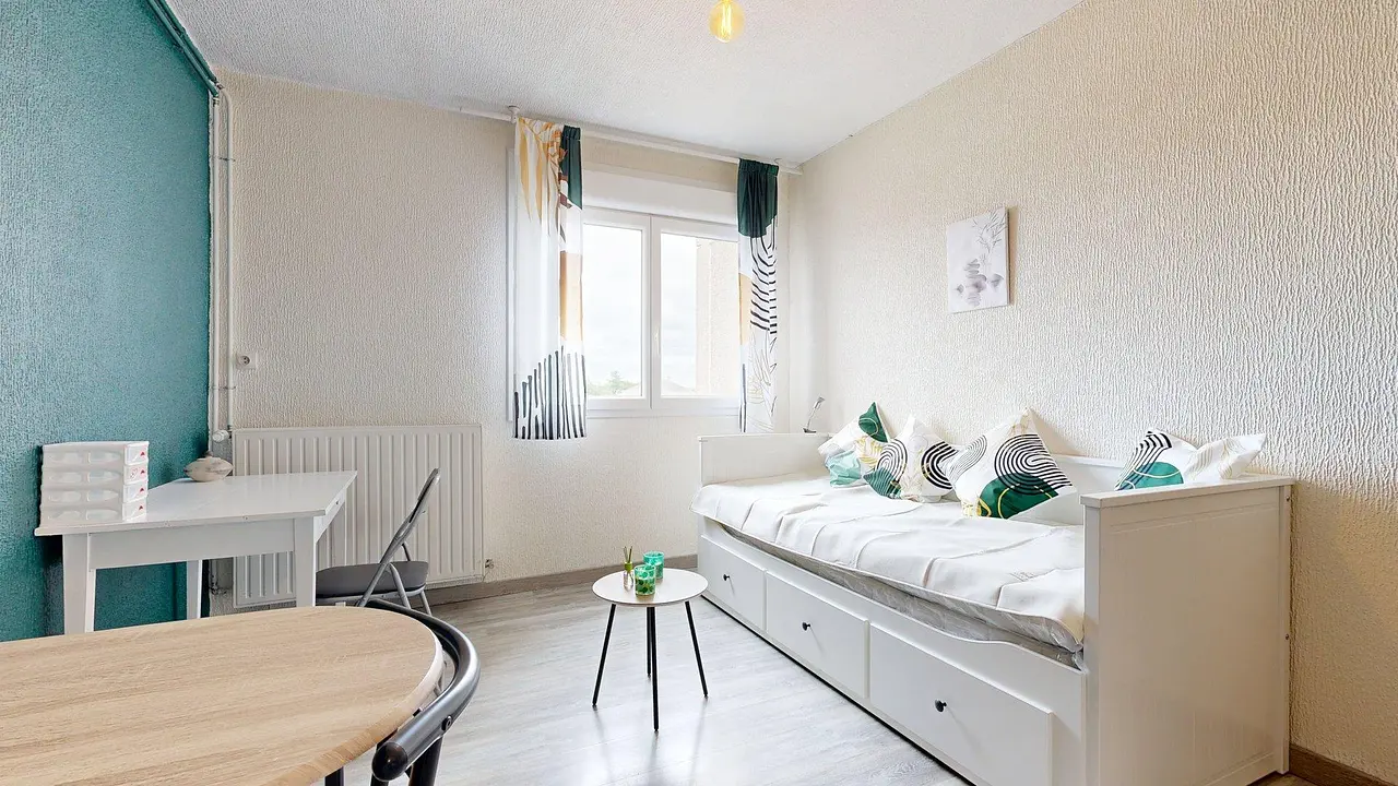 Appartement meublé de 19.68m2 - 595€ - Angers