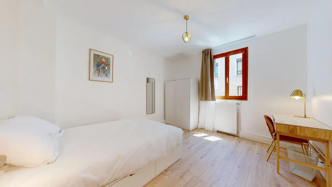 Colocation meublée de 191m2 - 875€ - Villejuif