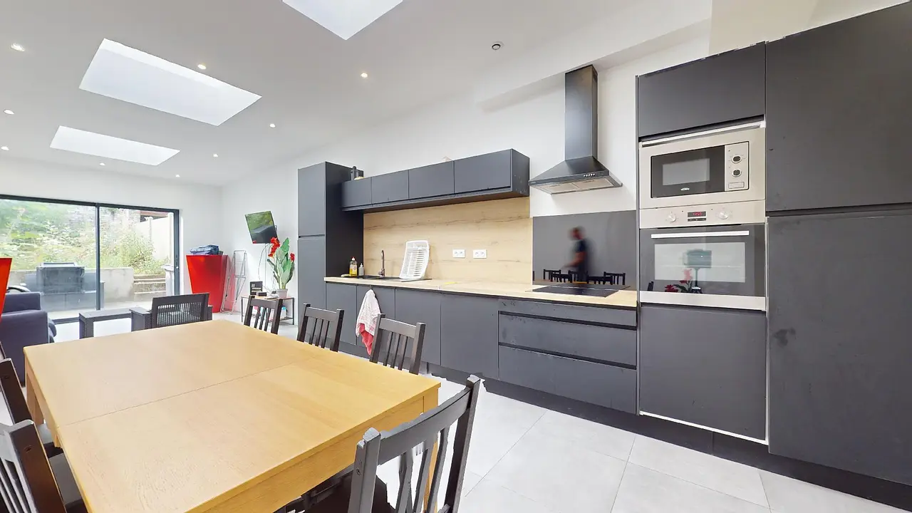 Colocation meublée de 96.0m2 - 488€ - Roubaix