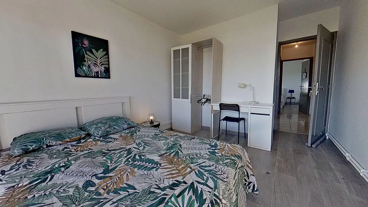 Colocation meublée de 82.46m2 - 445€ - Nîmes