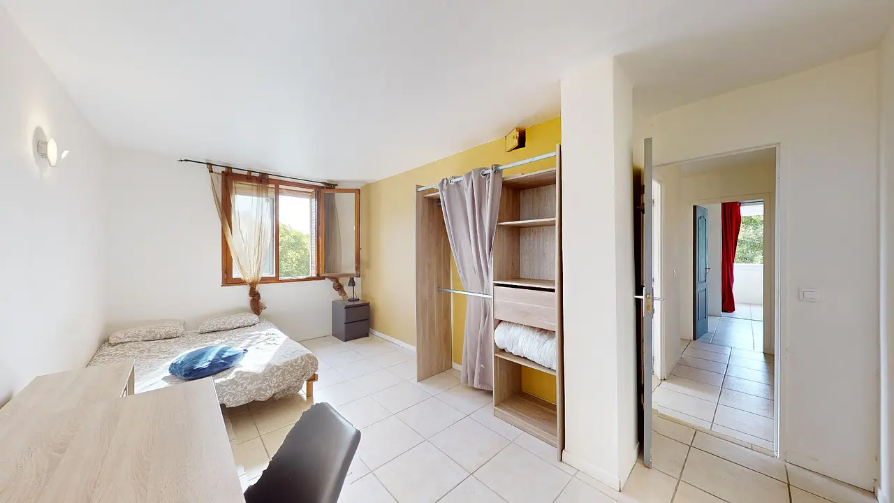 Colocation meublée de 94.0m2 - 380€ - Avignon