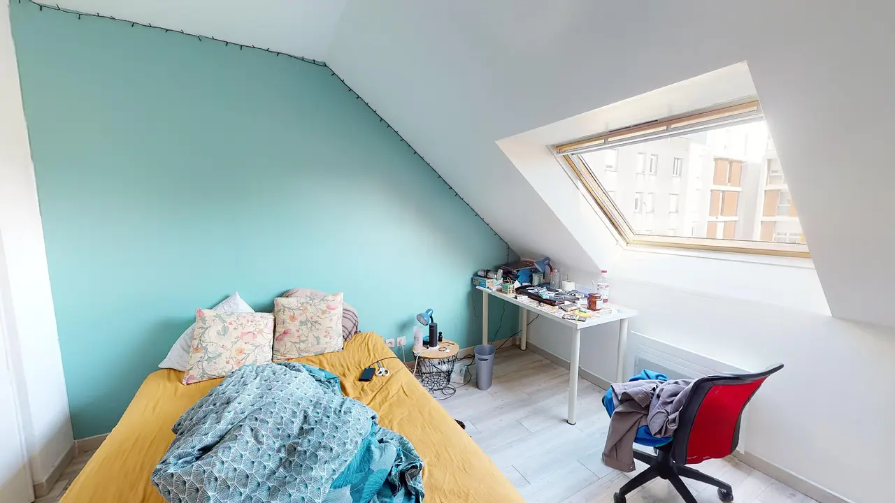 Colocation meublée de 87.0m2 - 434€ - Tours