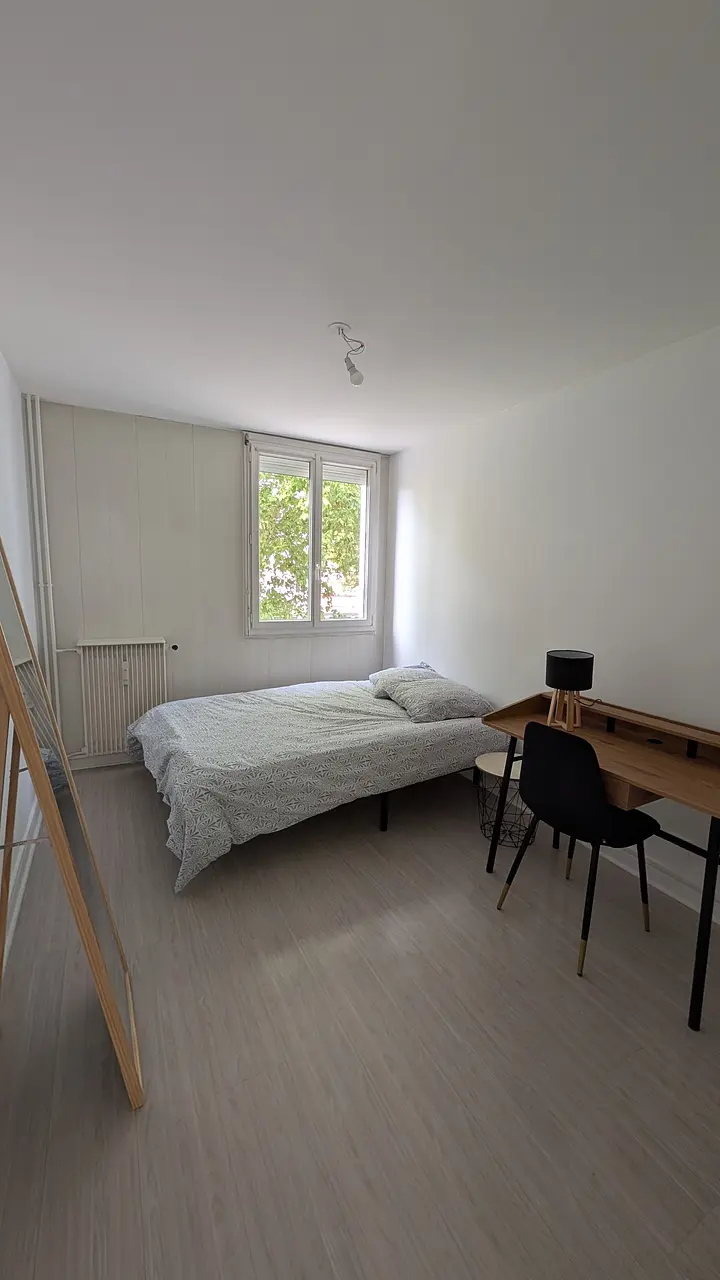 Colocation meublée de 73.0m2 - 405€ - Besançon