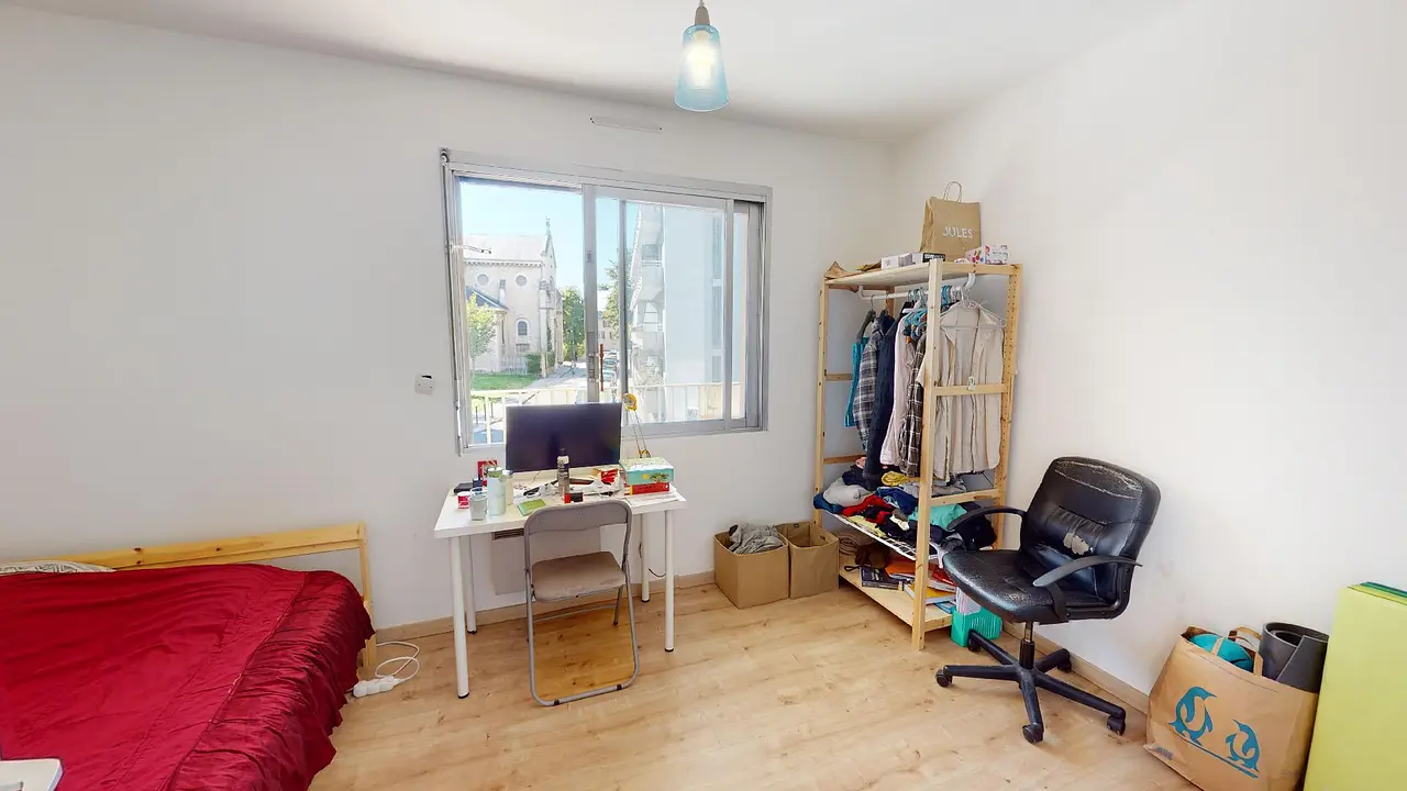 Colocation meublée de 95.66m2 - 419€ - Grenoble