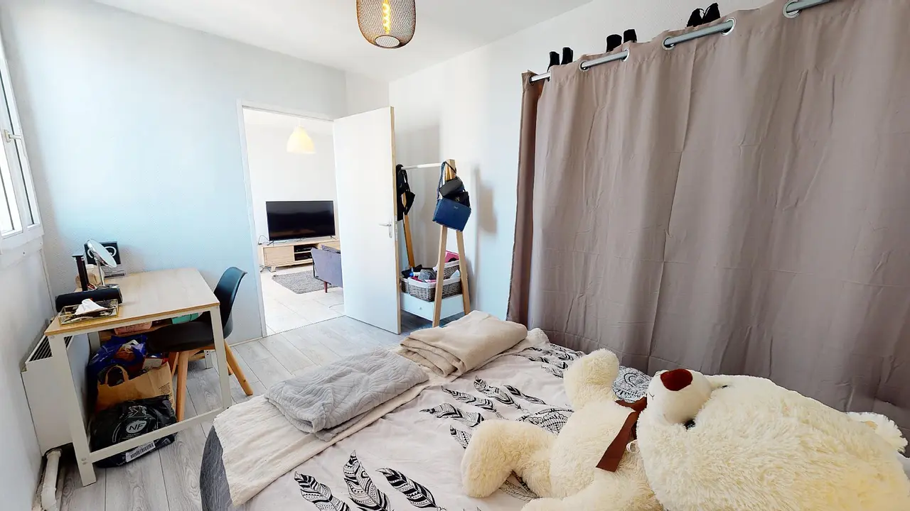 Colocation meublée de 106.0m2 - 526€ - Villeurbanne