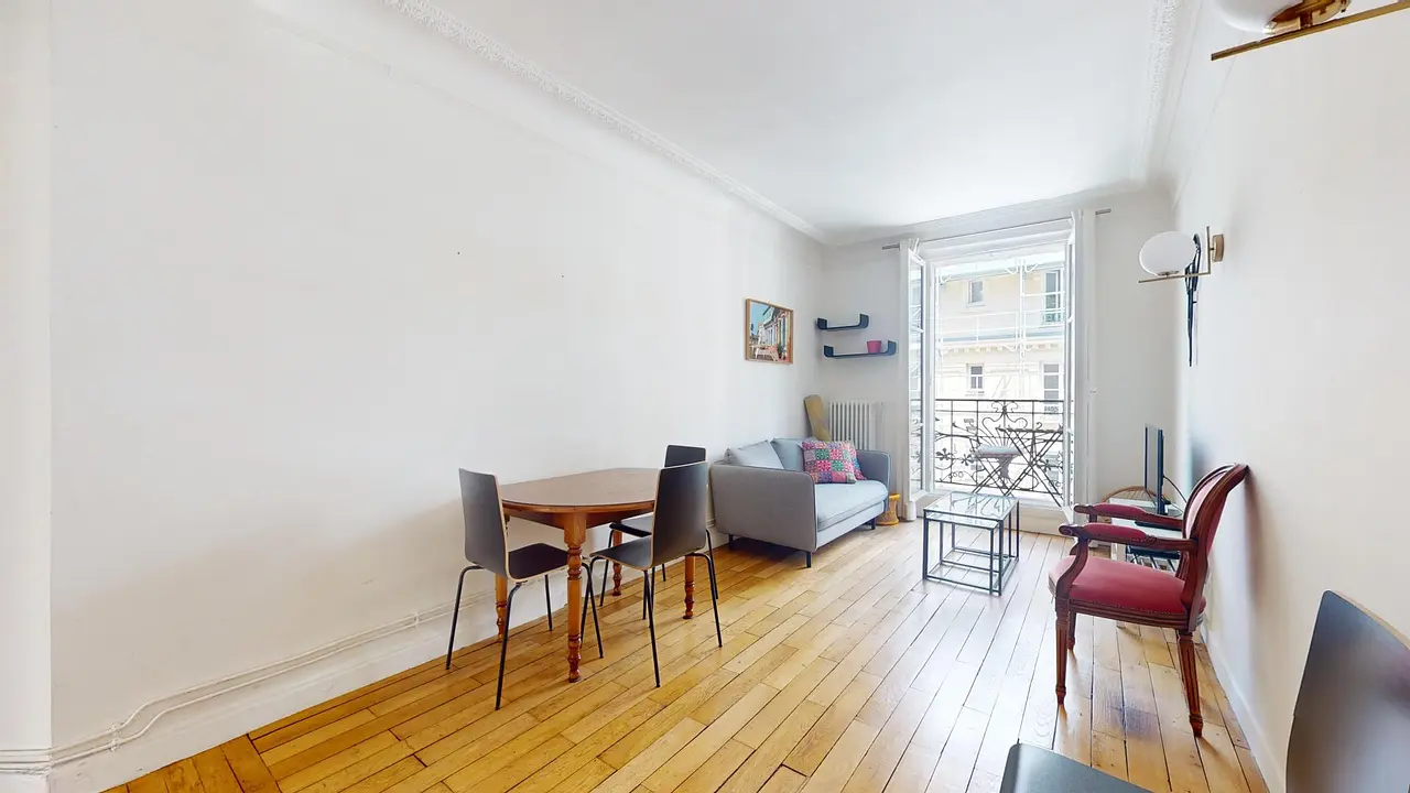 Appartement meublé de 47.0m2 - 1615€ - Paris