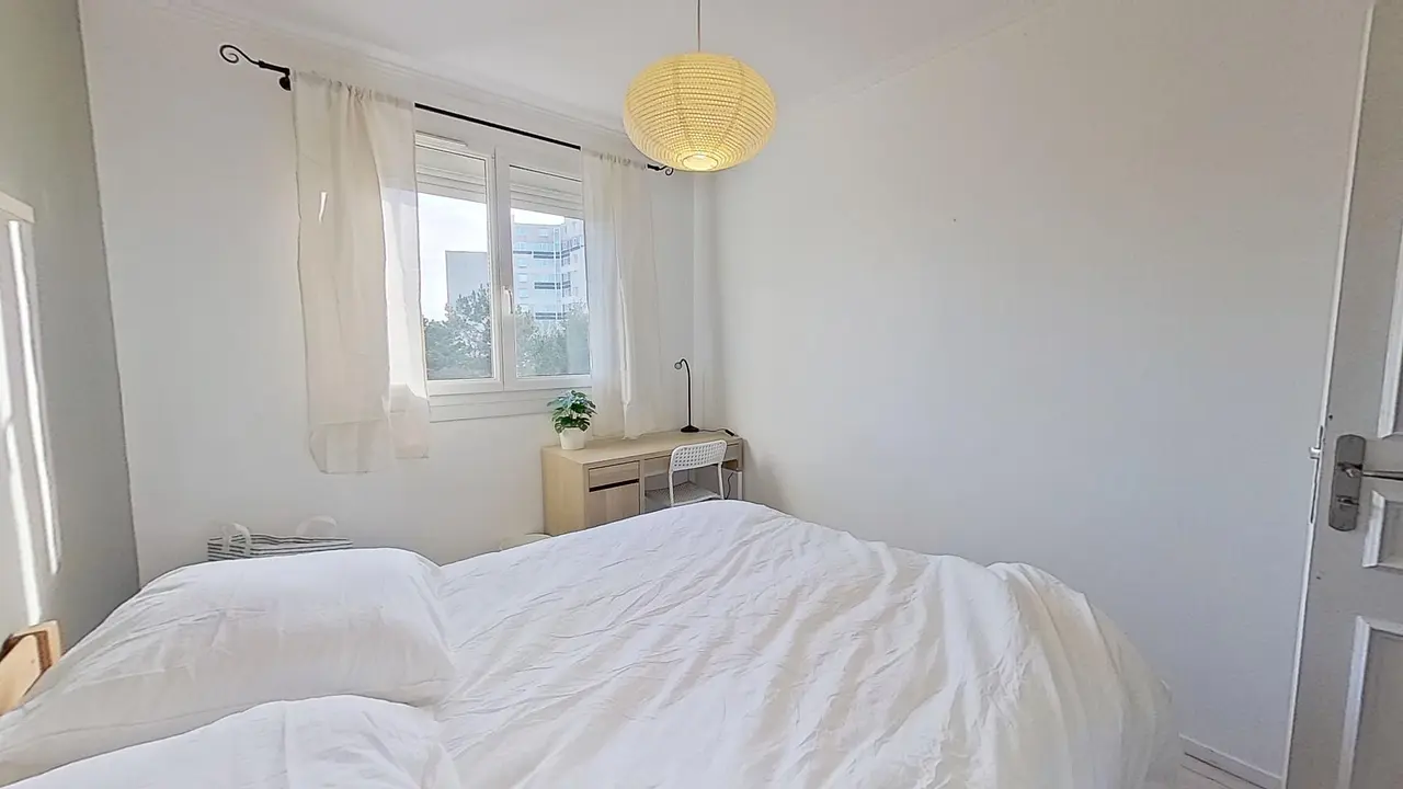 Colocation meublée de 84.0m2 - 470€ - Caen