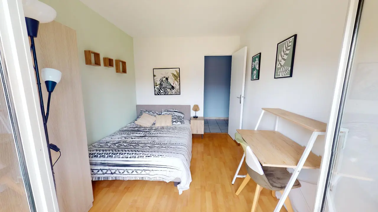 Colocation meublée de 102.5m2 - 310€ - Saint-Étienne