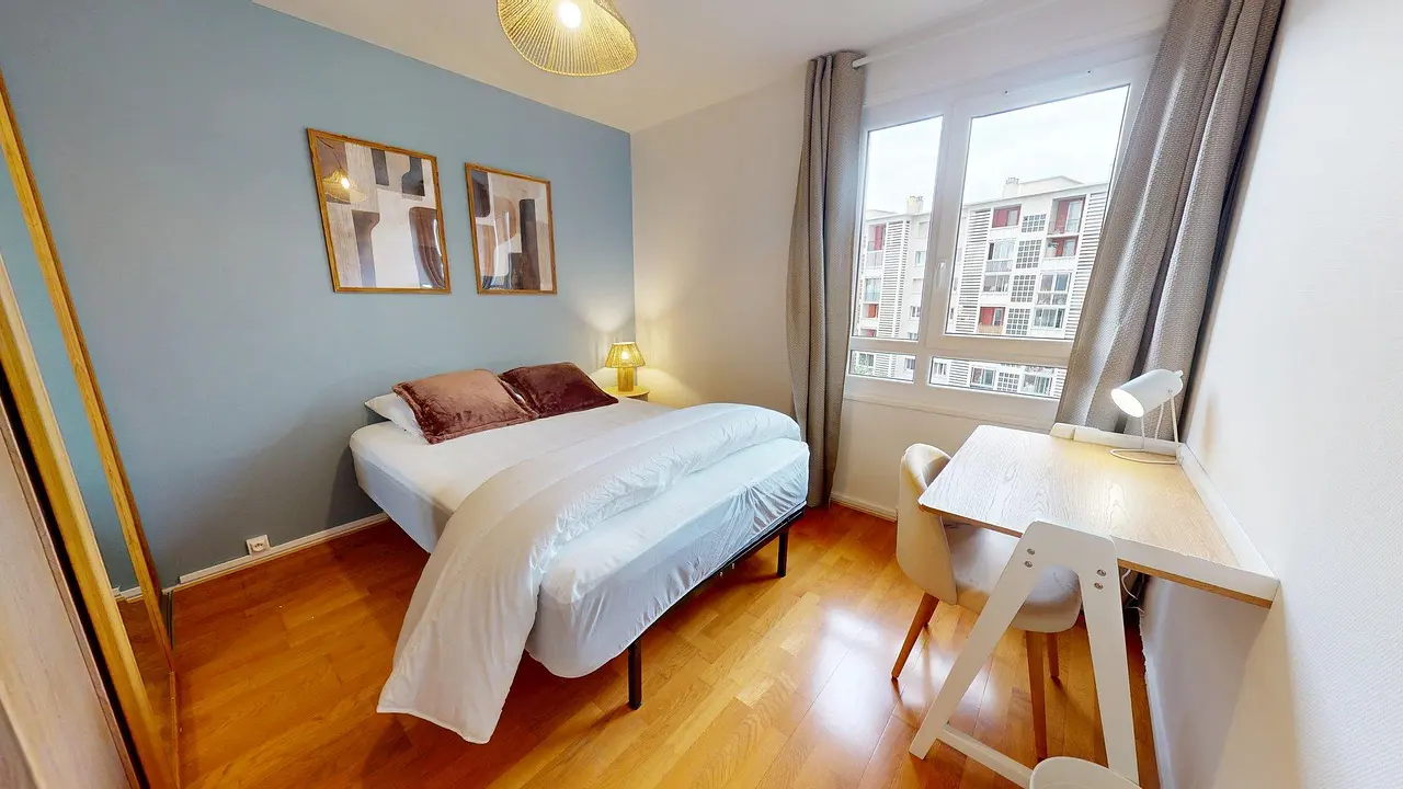 Colocation meublée de 84.58m2 - 550€ - Villeurbanne