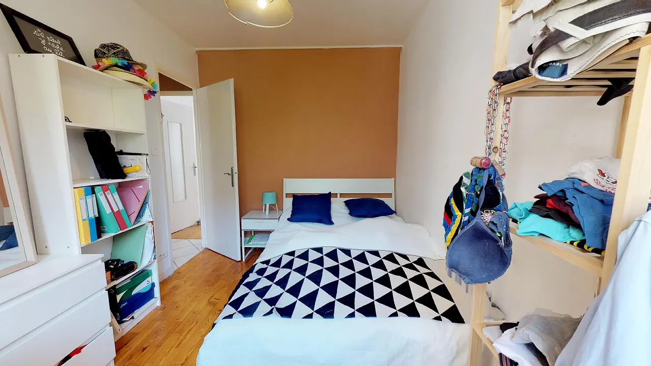 Colocation meublée de 77.0m2 - 689€ - Lyon
