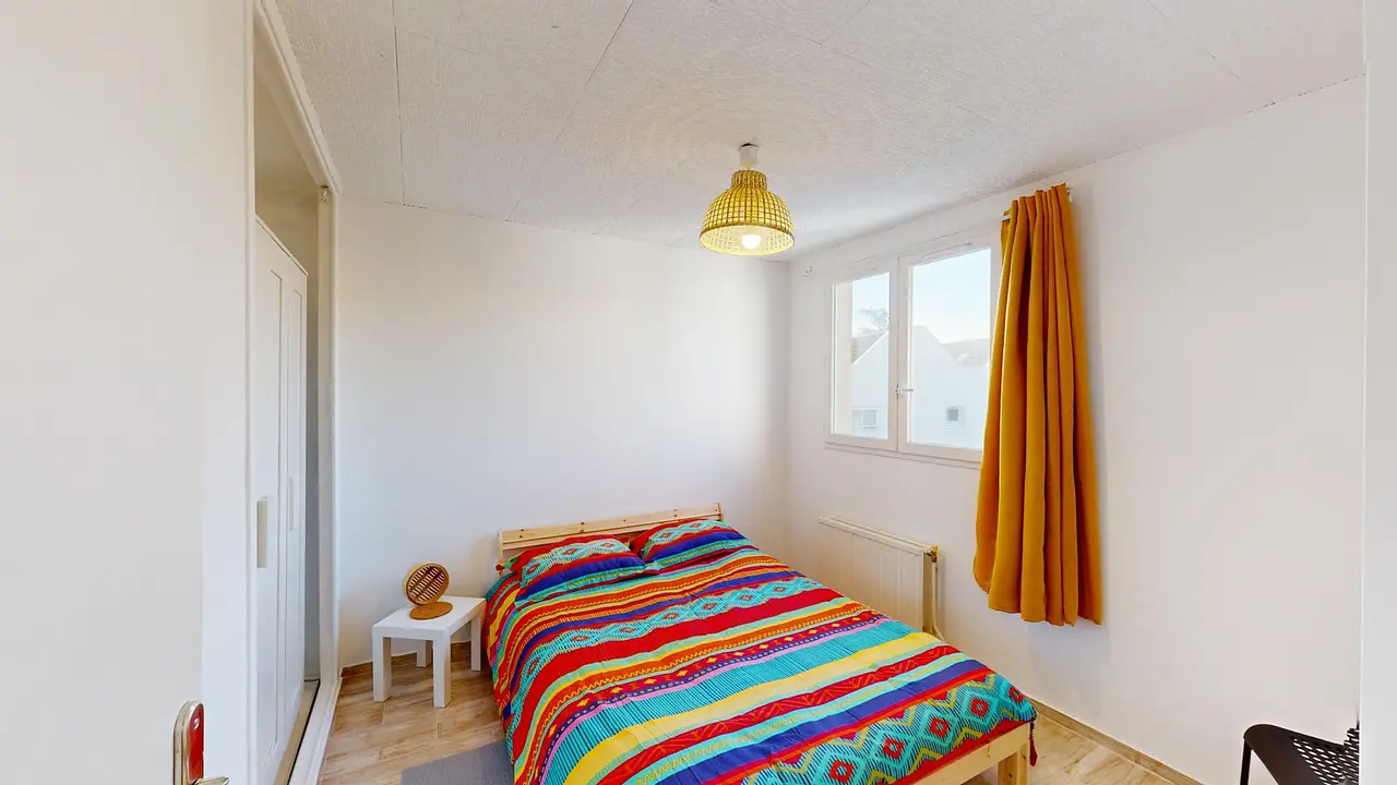 Colocation meublée de 80.0m2 - 597€ - Aulnay-sous-Bois