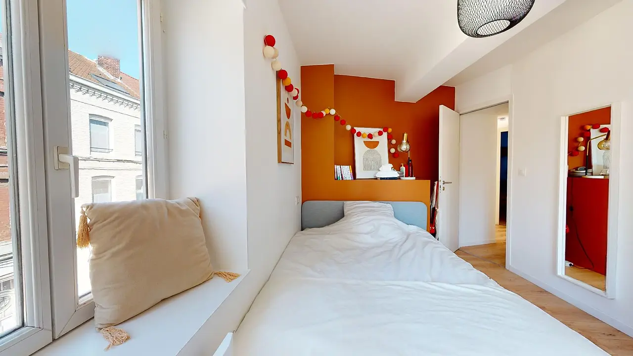 Colocation meublée de 120.0m2 - 548€ - Lille
