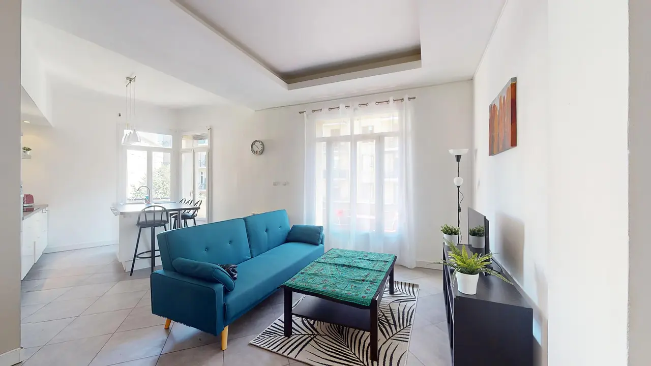 Appartement meublé de 54.0m2 - 807€ - Marseille