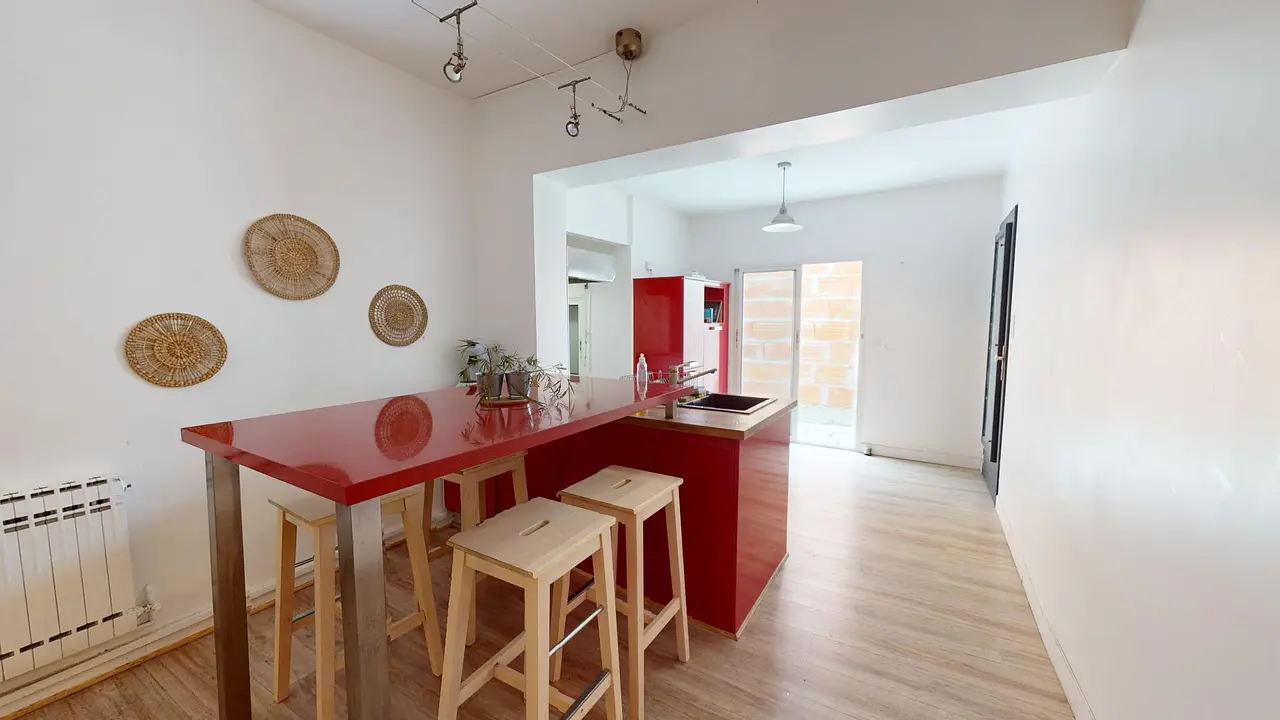 Colocation meublée de 220.0m2 - 450€ - Cenon