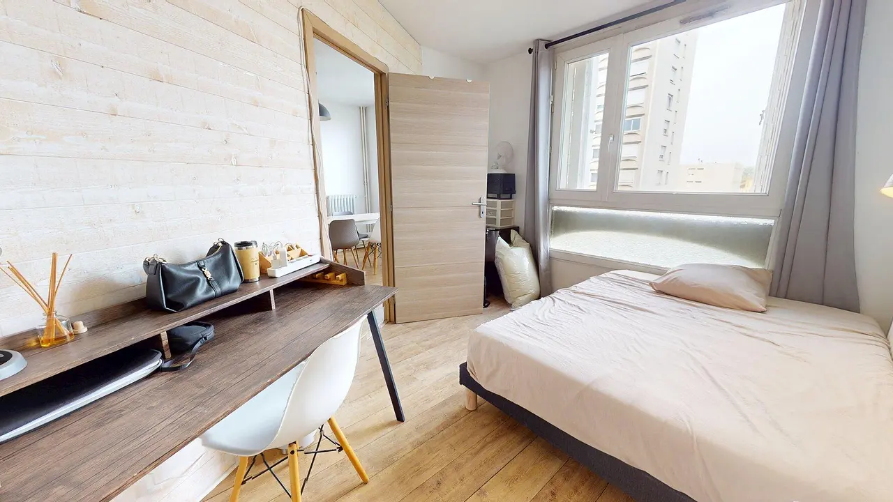 Colocation meublée de 110.0m2 - 435€ - Lyon