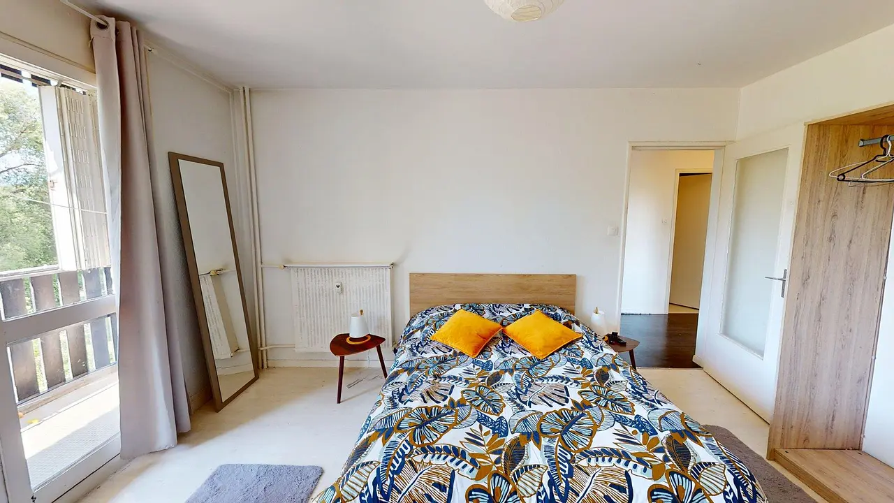 Colocation meublée de 60.9m2 - 350€ - Grenoble