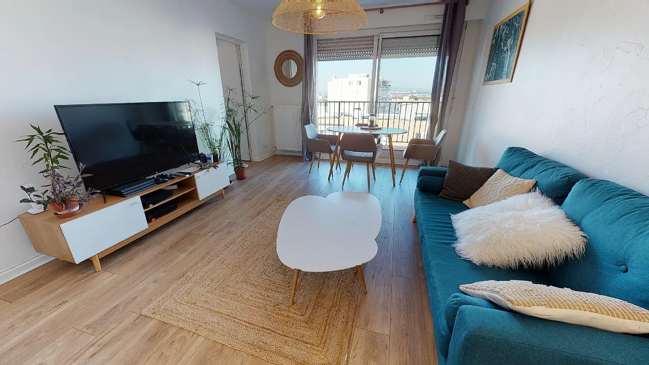 Colocation meublée de 78.0m2 - 537€ - Vénissieux