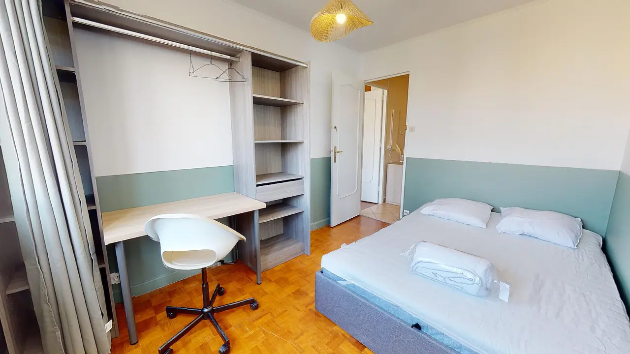 Colocation meublée de 68.0m2 - 432€ - Bron