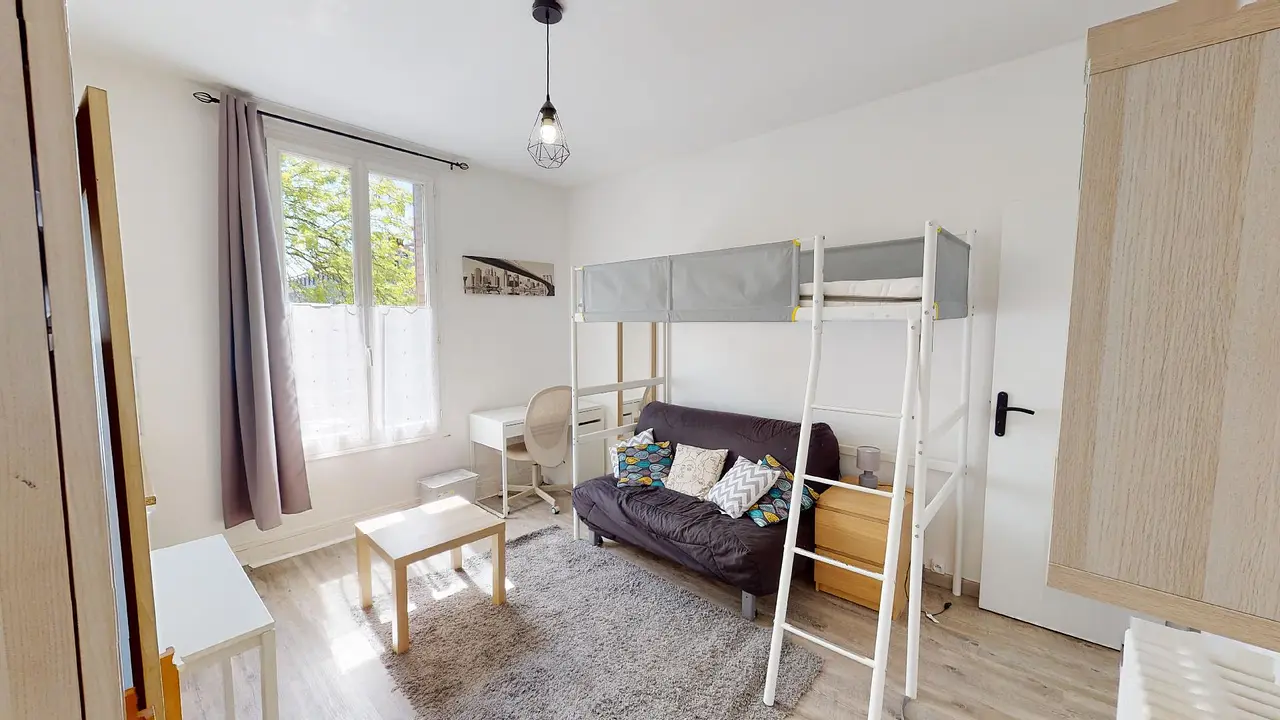Appartement meublé de 18.0m2 - 470€ - Tours