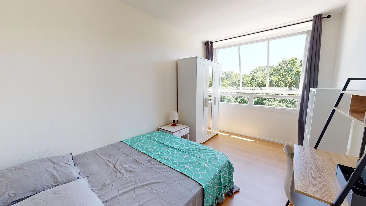 Colocation meublée de 67.0m2 - 515€ - Bron