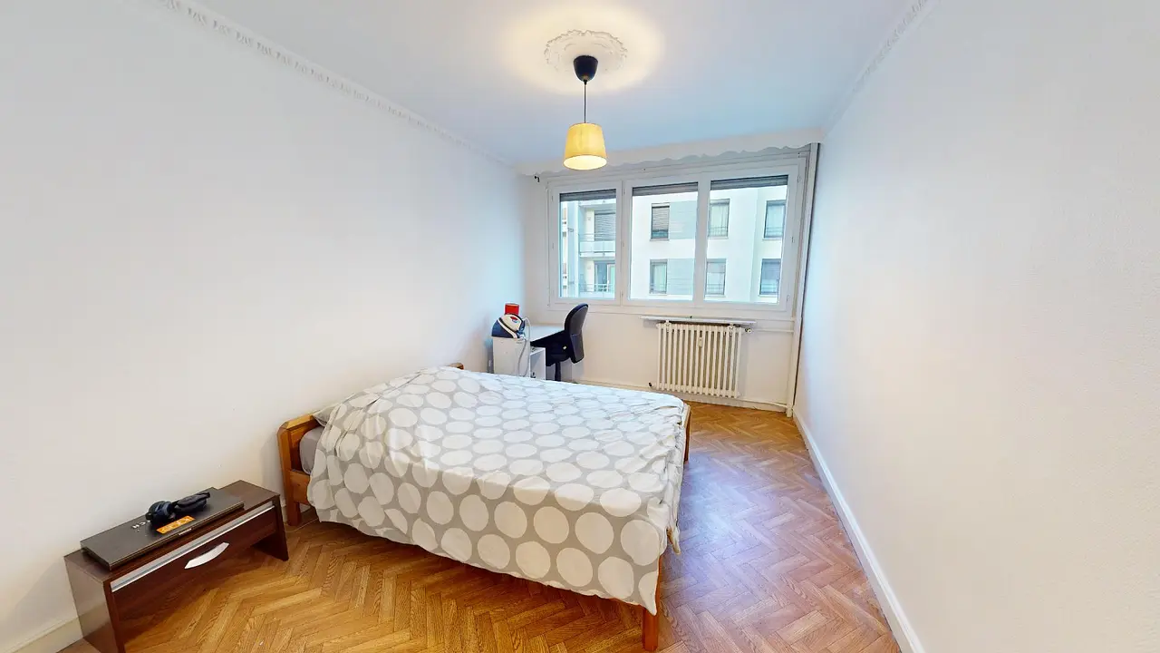 Colocation meublée de 77.0m2 - 358€ - Saint-Étienne