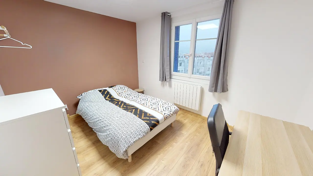 Colocation meublée de 62.0m2 - 404€ - Grenoble