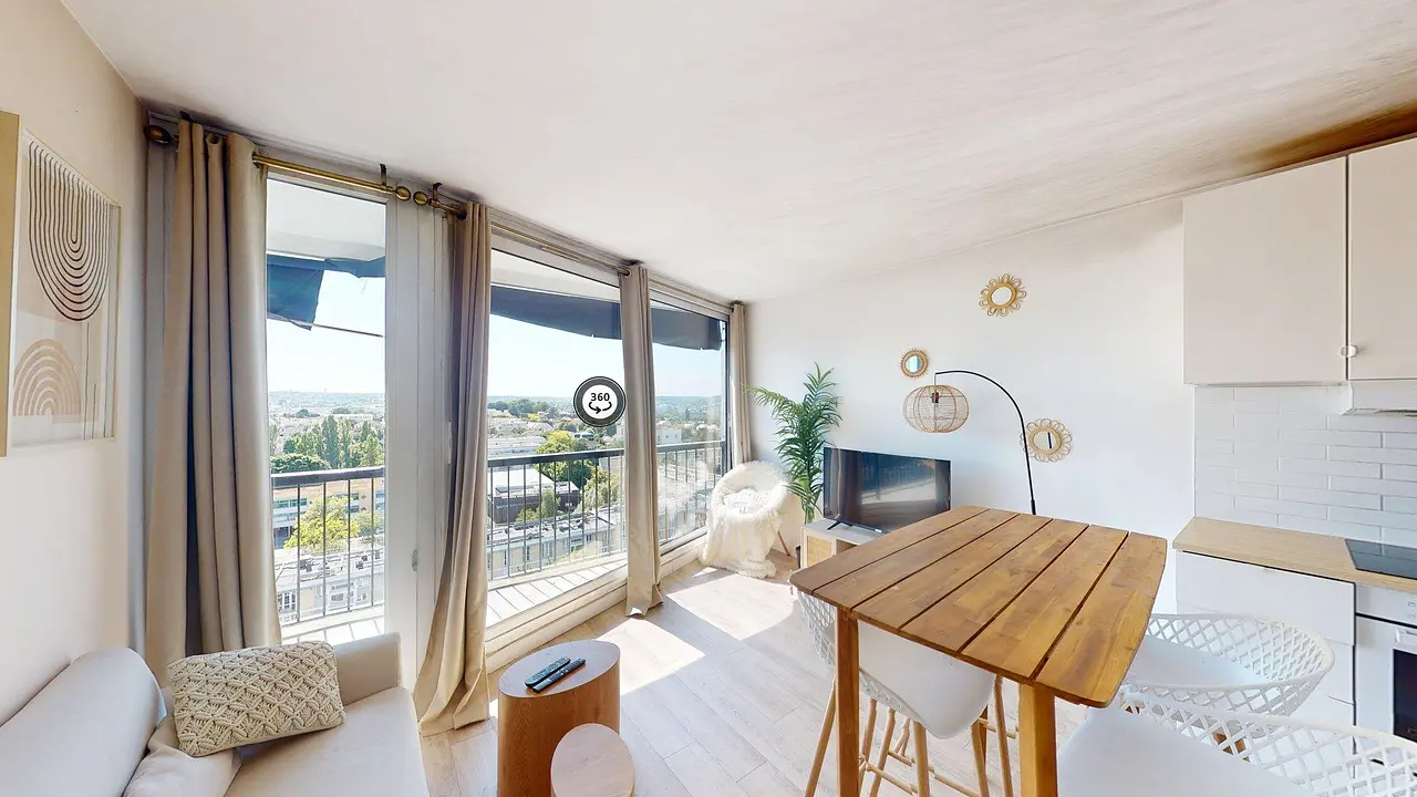 Colocation meublée de 75.0m2 - 572€ - Massy