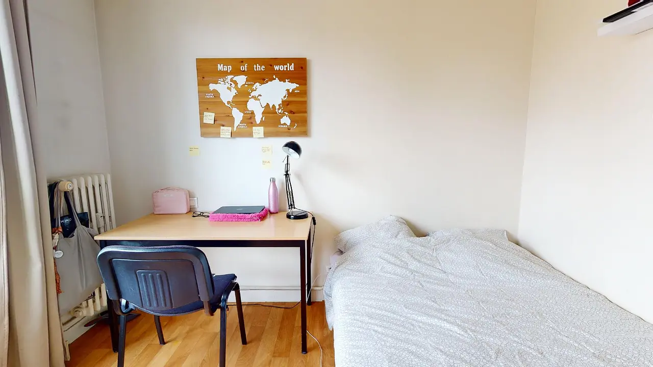 Colocation meublée de 58.0m2 - 377€ - Tours
