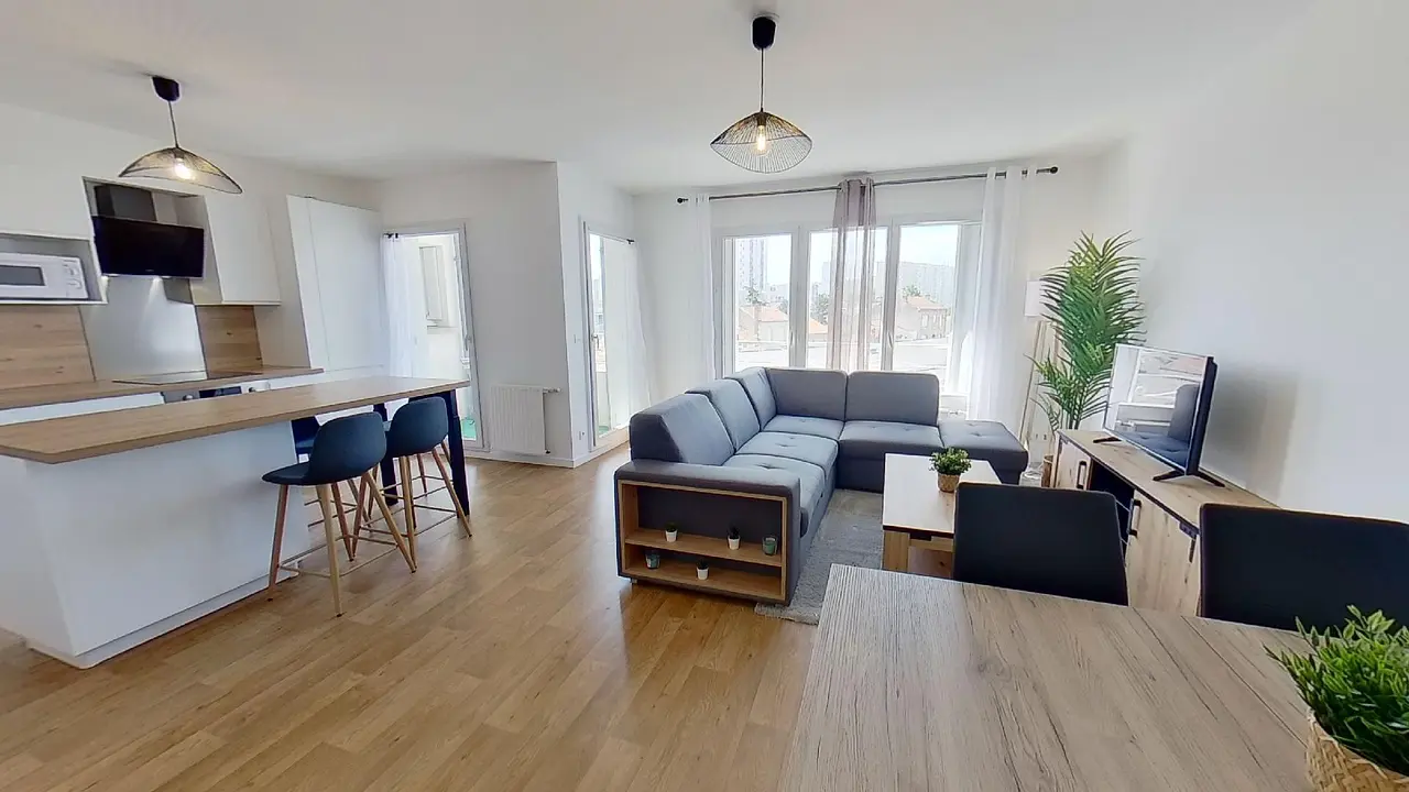 Appartement meublé de 80.0m2 - 1443€ - Bordeaux