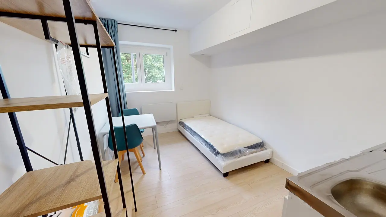 Appartement meublé de 15.48m2 - 422€ - Roubaix