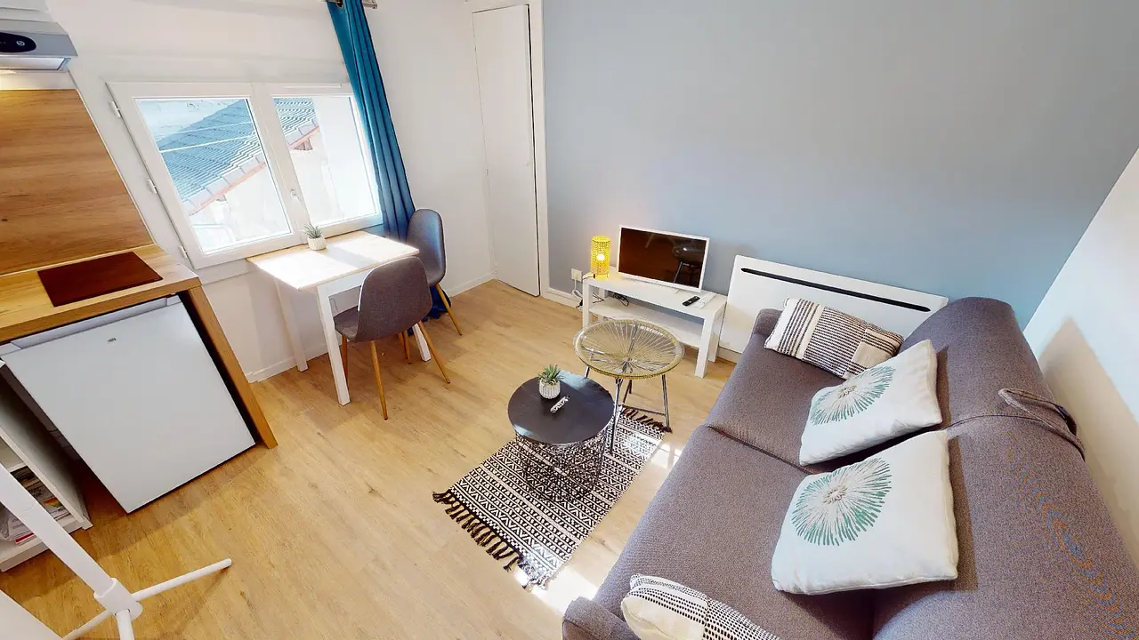 Appartement meublé de 13.25m2 - 417€ - Claix