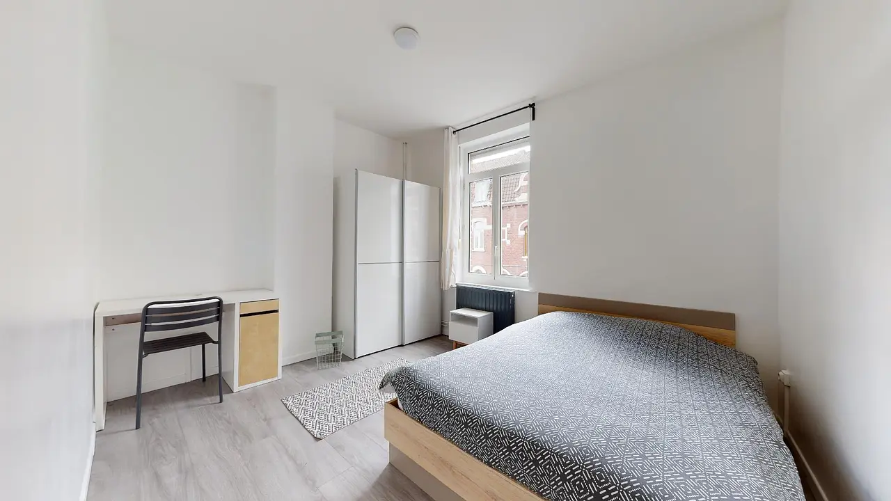 Colocation meublée de 98.0m2 - 365€ - Roubaix