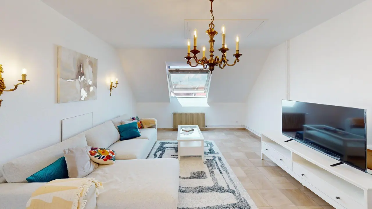 Appartement meublé de 110.0m2 - 1050€ - Pfastatt