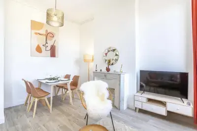 Coliving de 64.3m2 - 576€ - Marseille