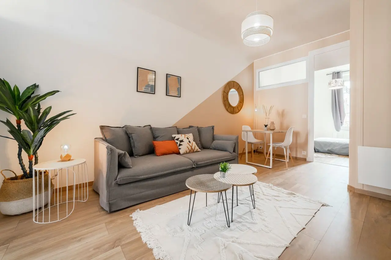 Appartement meublé de 40.4m2 - 979€ - Lyon