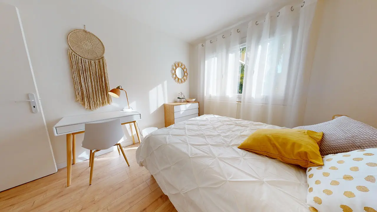 Colocation meublée de 71.14m2 - 500€ - Lyon
