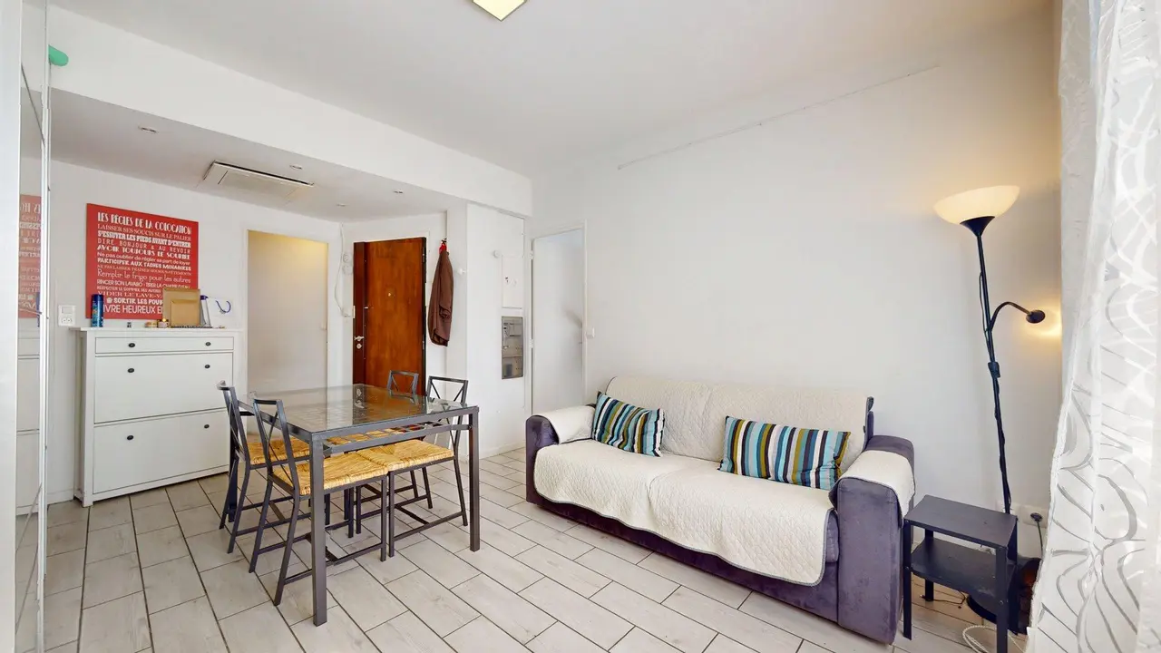Colocation meublée de 45.71m2 - 450€ - Toulon