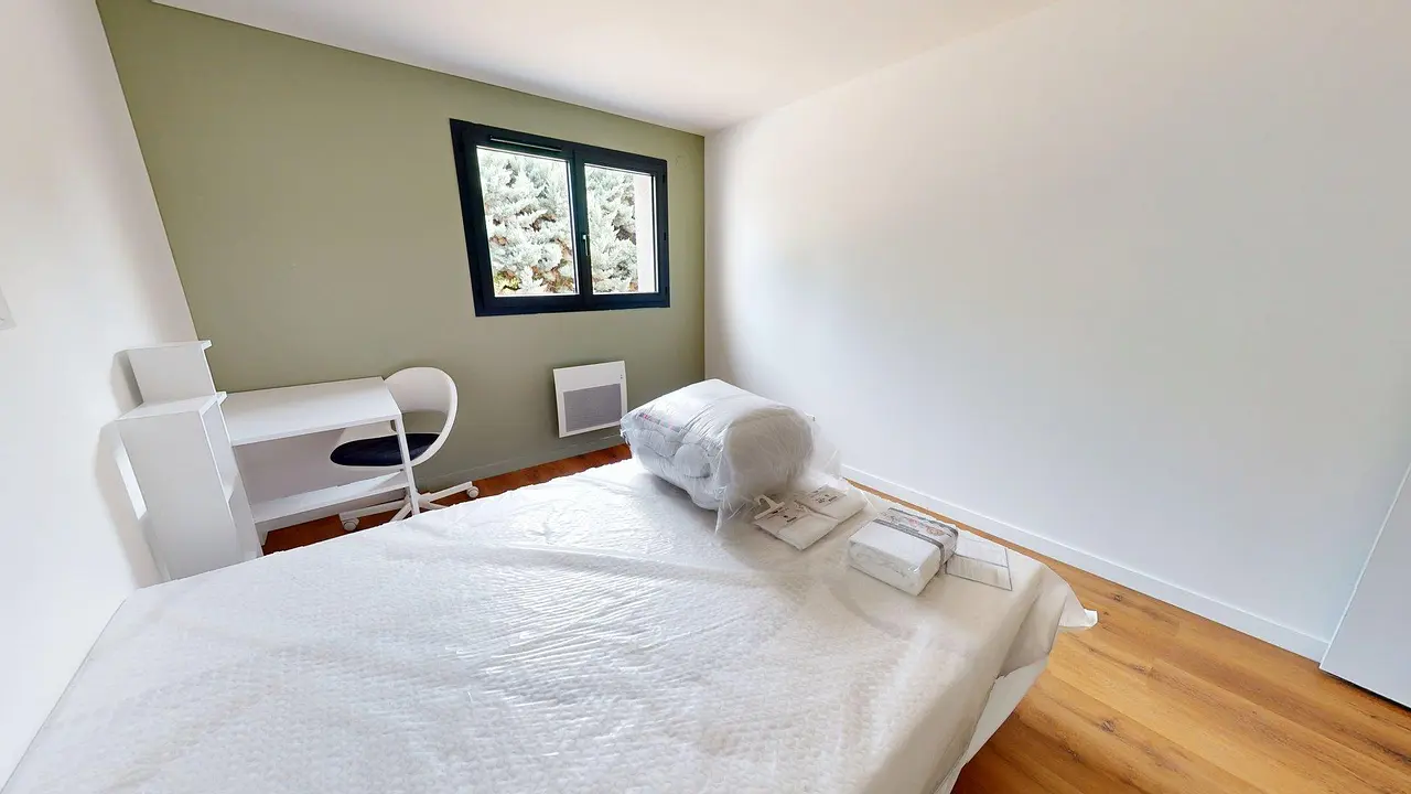 Colocation meublée de 270.0m2 - 545€ - Saint-Priest