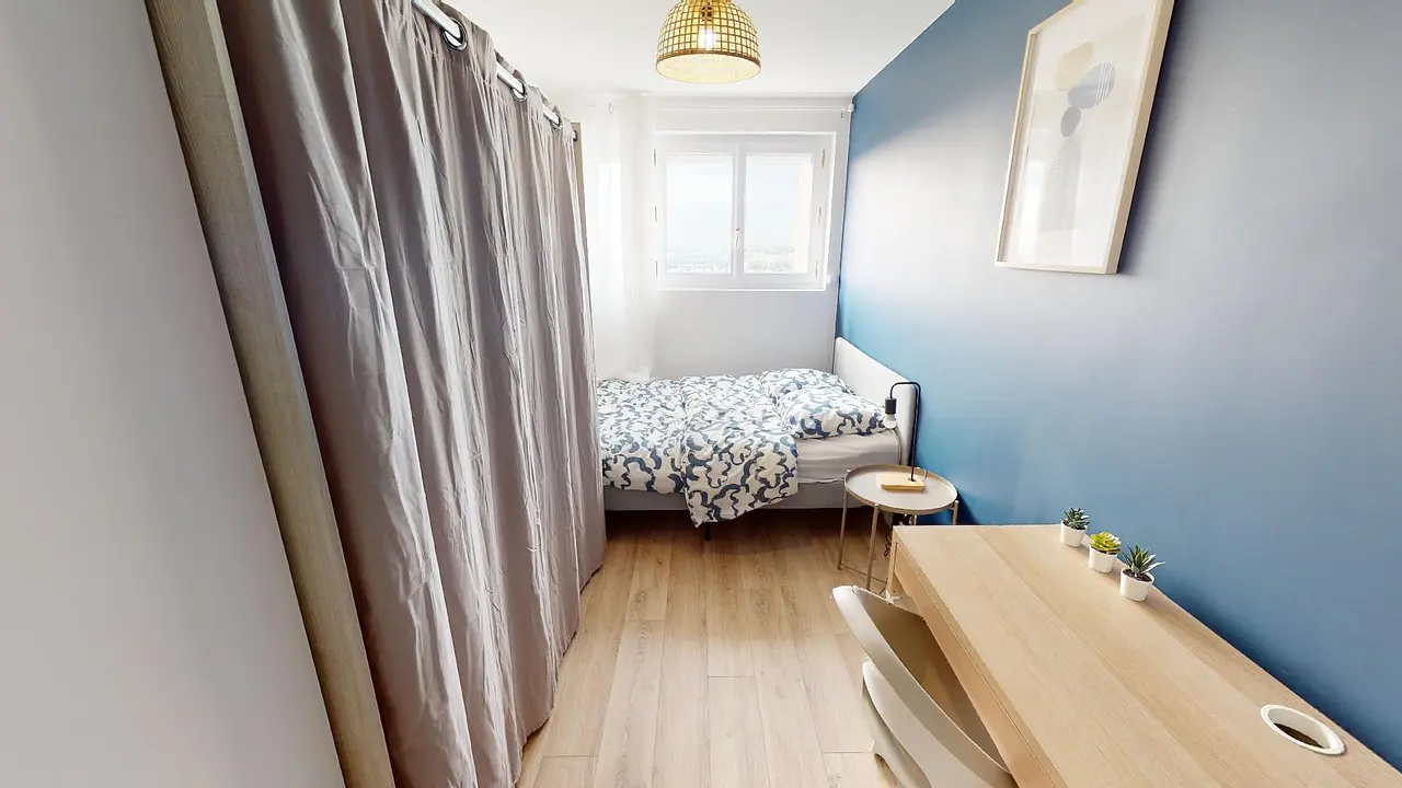 Colocation meublée de 84.0m2 - 500€ - Caen