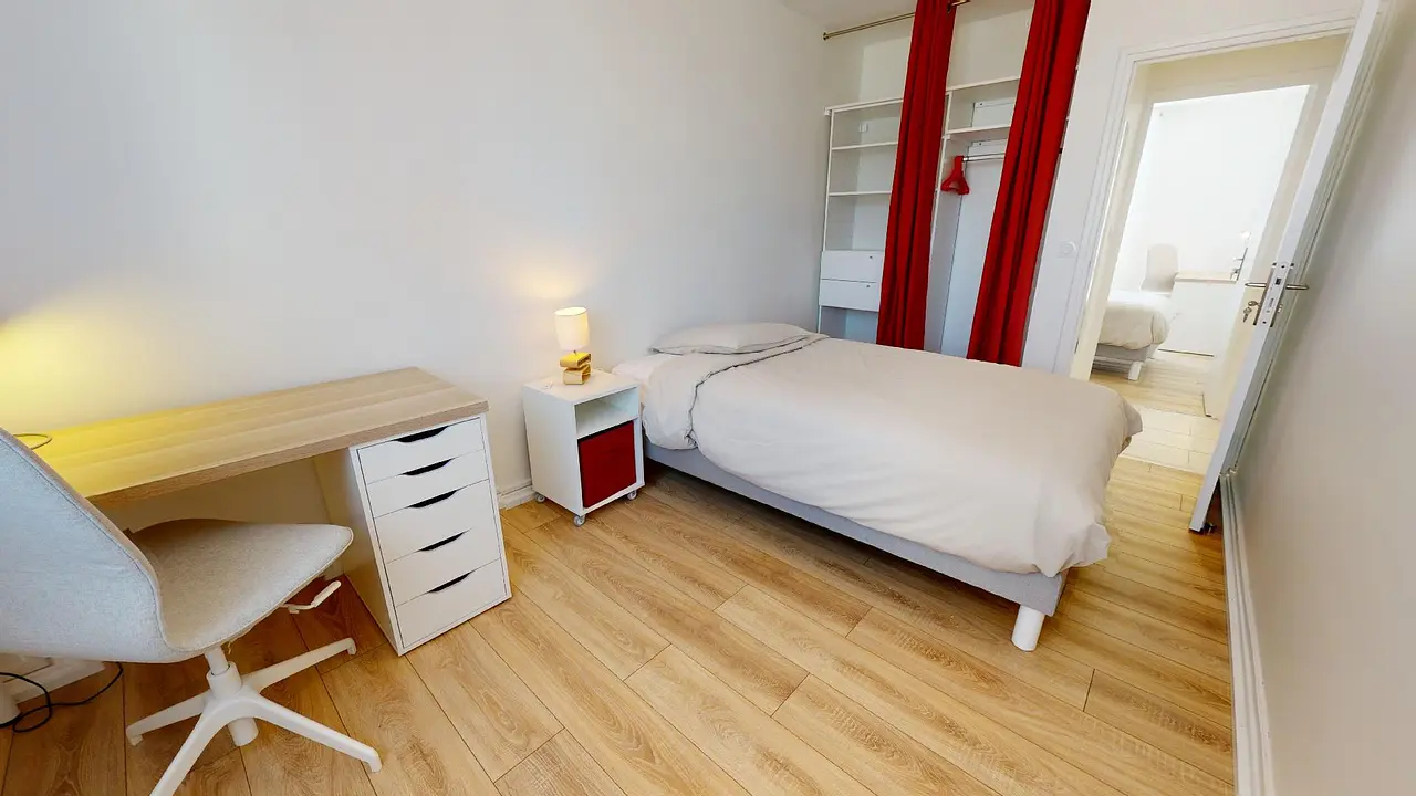 Colocation meublée de 68.0m2 - 528€ - Villeurbanne