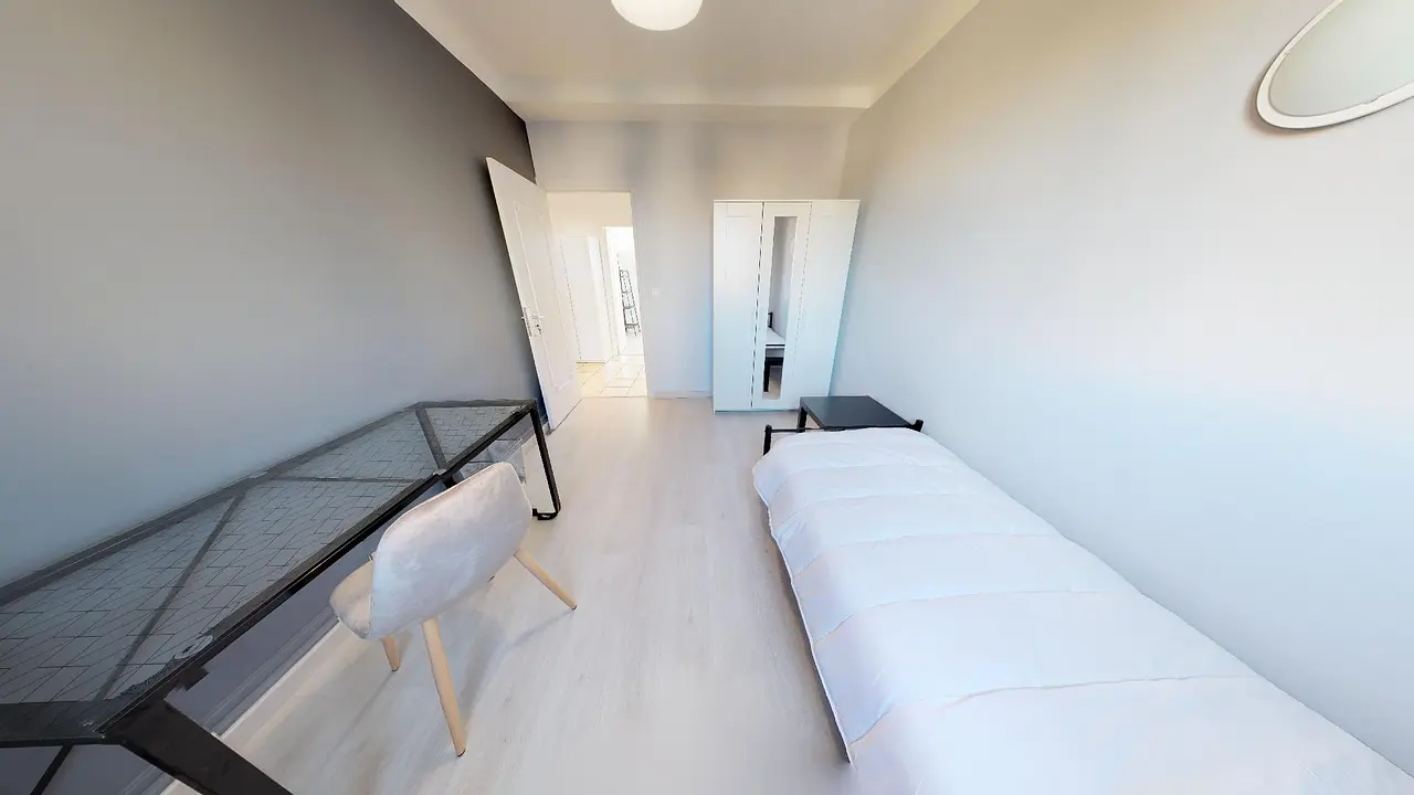 Colocation meublée de 92.0m2 - 475€ - Lyon