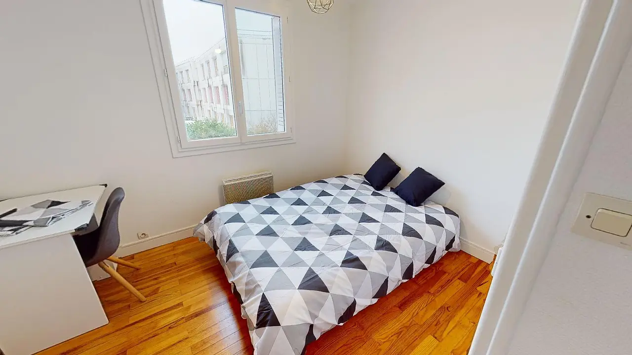 Colocation meublée de 77.0m2 - 424€ - Grenoble