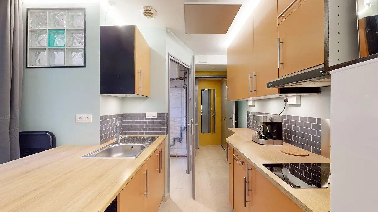 Appartement meublé de 22.0m2 - 974€ - Paris