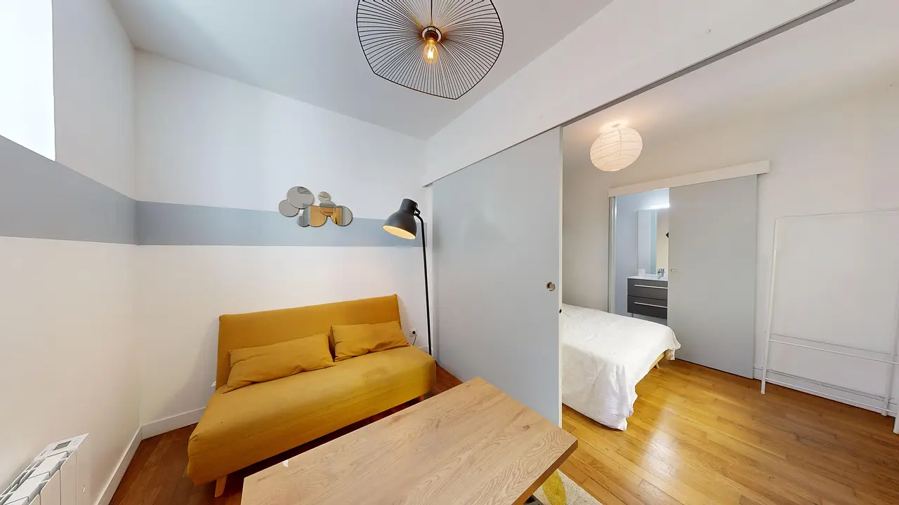 Appartement meublé de 28.0m2 - 488€ - Pau