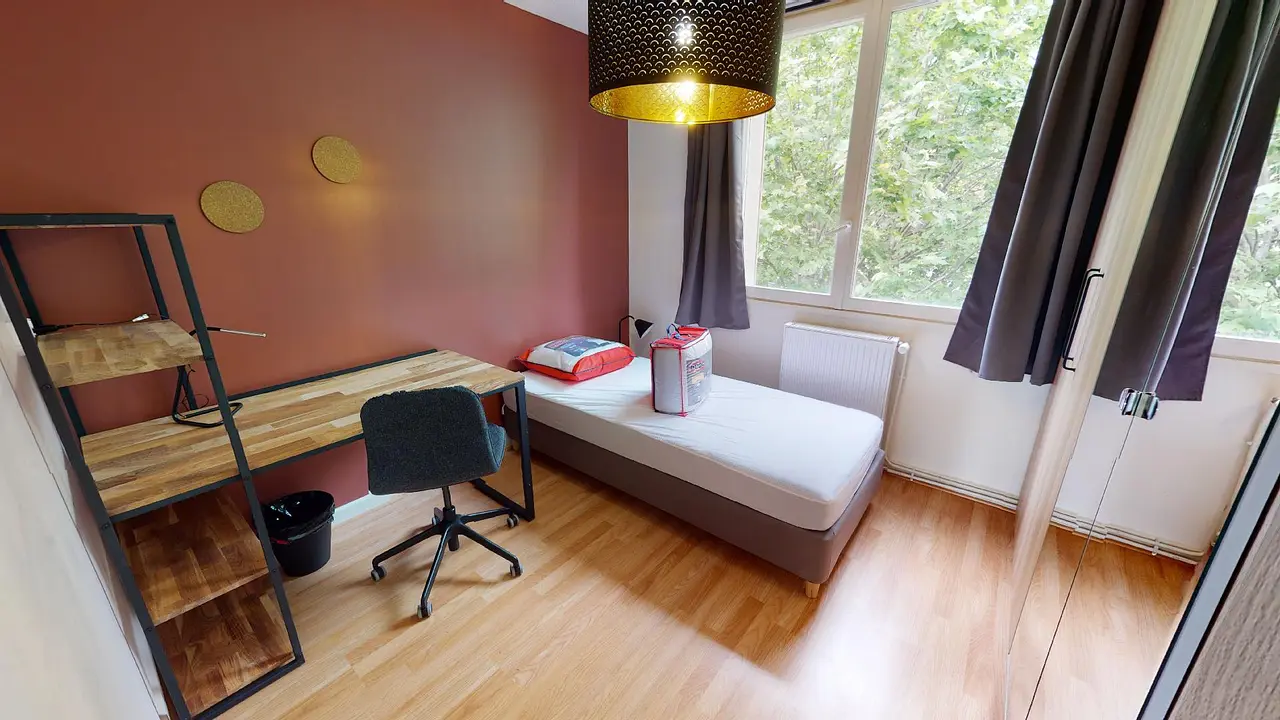 Colocation meublée de 67.0m2 - 327€ - Fontaine