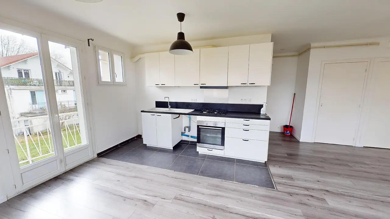 Appartement non meublé de 75.0m2 - 920€ - Échirolles