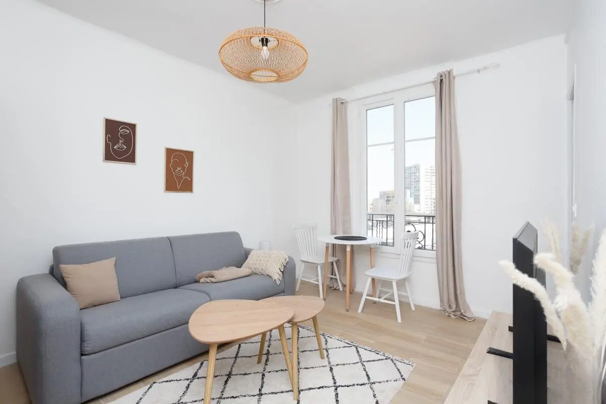 Appartement meublé de 19.0m2 - 720€ - Colombes