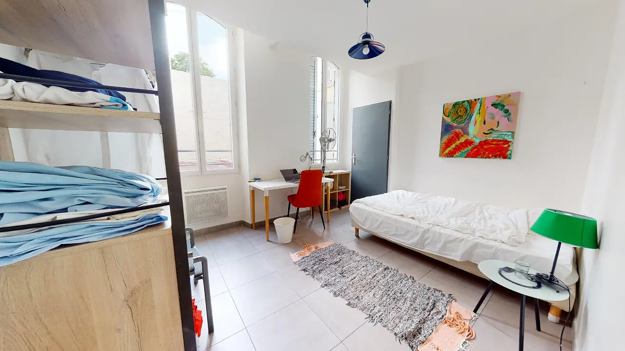 Colocation meublée de 126.0m2 - 593€ - Marseille