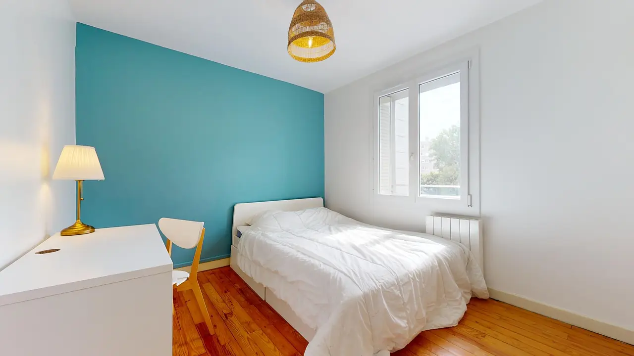 Colocation meublée de 74.0m2 - 470€ - Grenoble